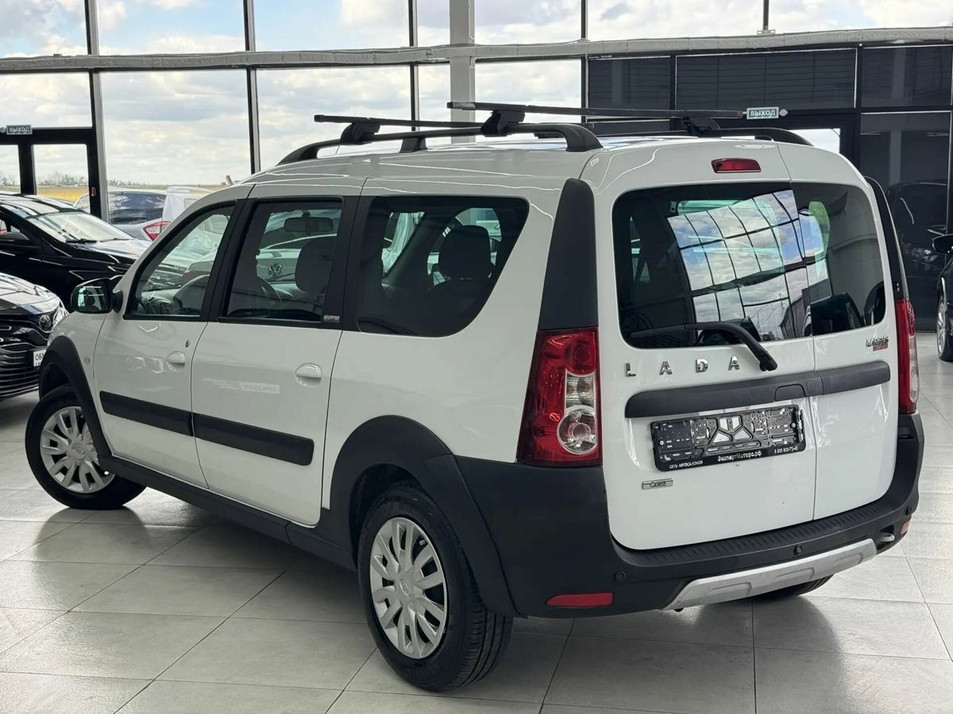 Автомобиль с пробегом LADA Largus в городе Шахты ДЦ - Шахты Дачная