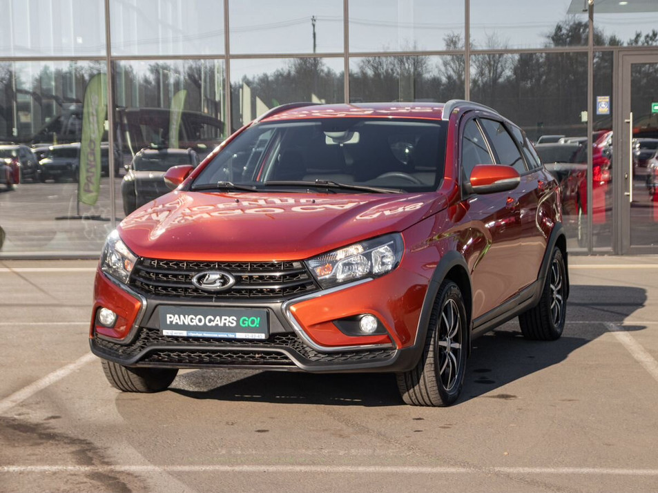 Автомобиль с пробегом LADA Vesta в городе Оренбург ДЦ - PANGO Центр на Загородном