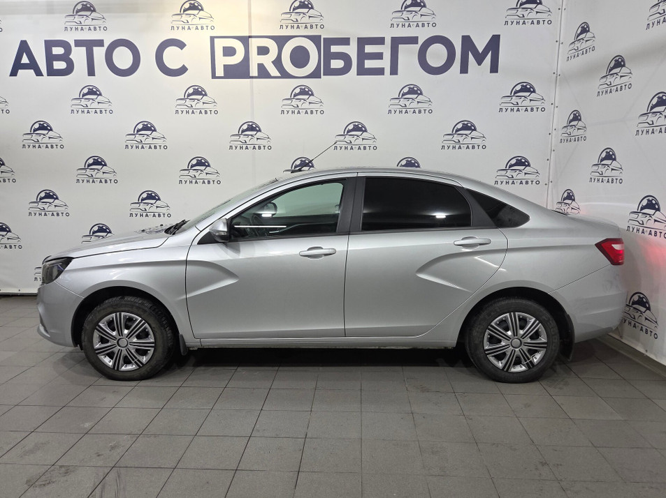 Автомобиль с пробегом LADA Vesta в городе Новосибирск ДЦ - PANGO Центр Луна
