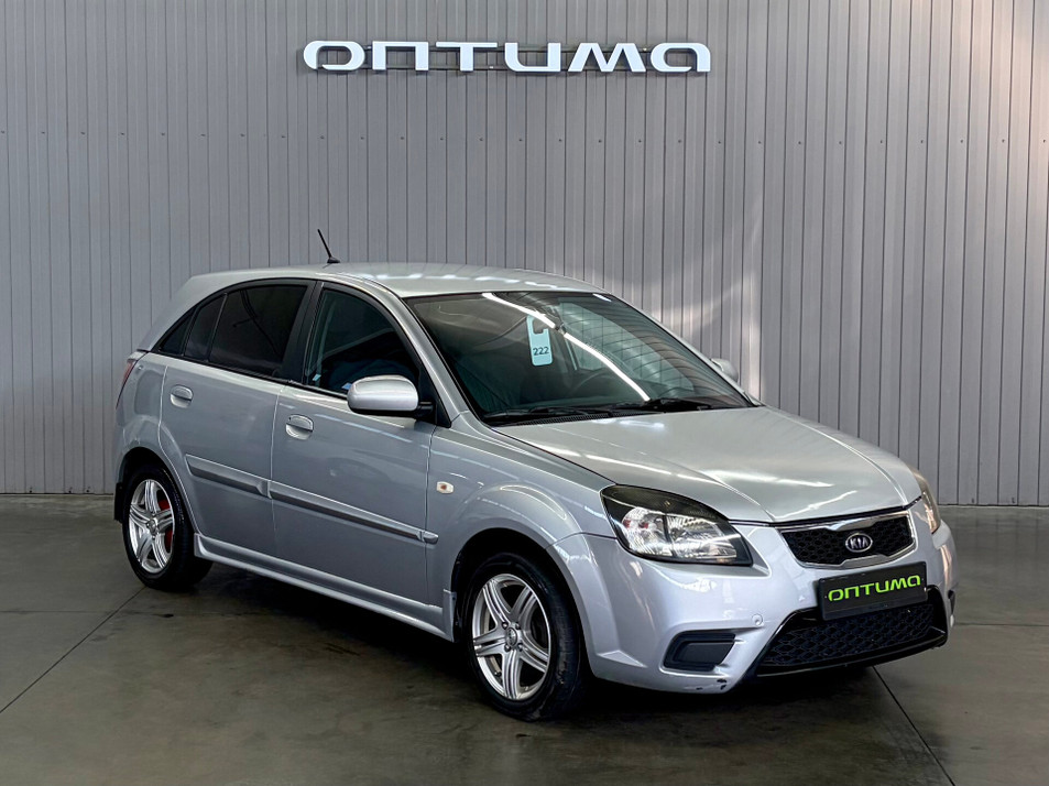 Автомобиль с пробегом Kia Rio в городе Краснодар ДЦ - PANGO Центр Оптима Кубань