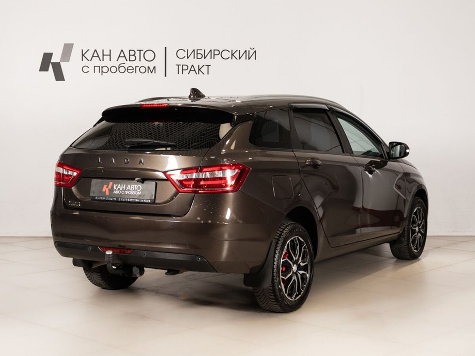 Автомобиль с пробегом LADA Vesta в городе Казань ДЦ - КАЭ Сибирский тракт