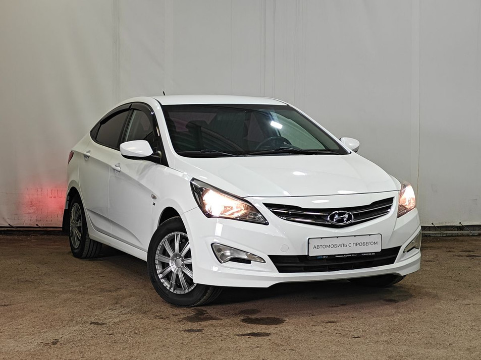 Автомобиль с пробегом Hyundai Solaris в городе Кемерово ДЦ - Автоцентр ДЮК