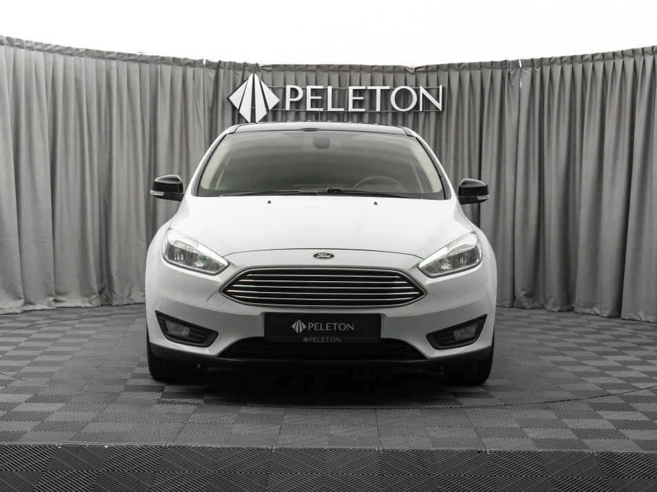 Автомобиль с пробегом FORD Focus в городе Москва ДЦ - PANGO Центр PELETON