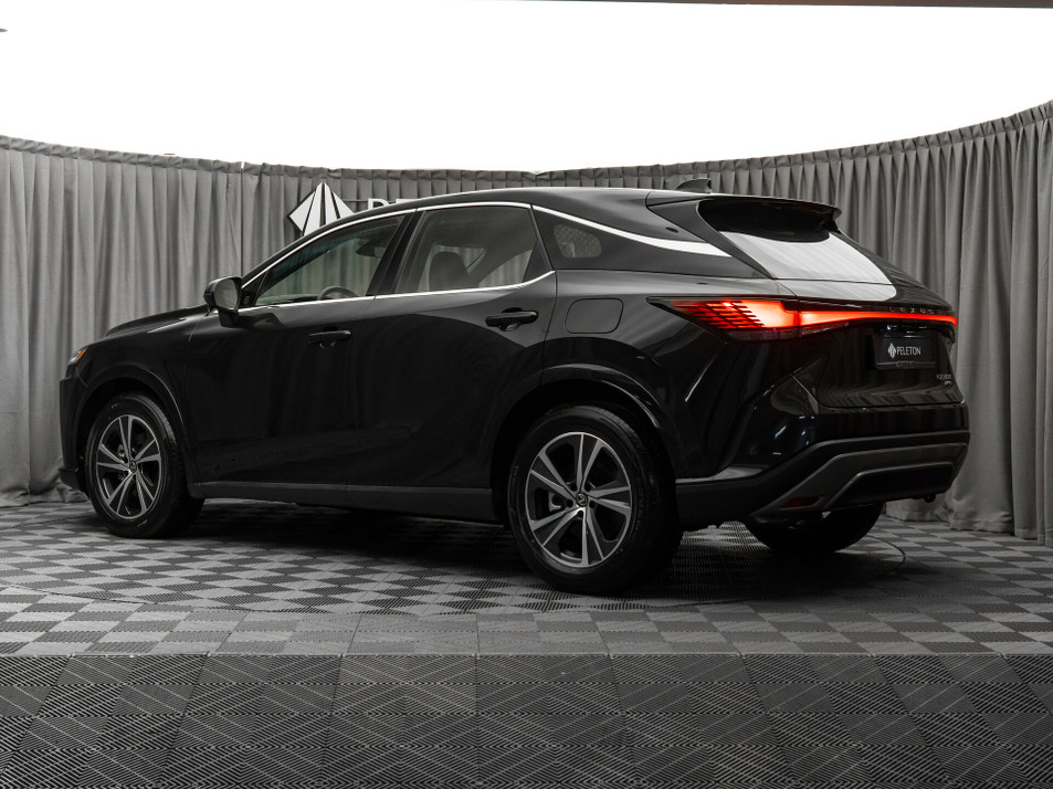 Автомобиль с пробегом Lexus RX в городе Москва ДЦ - PELETON ELECTRO