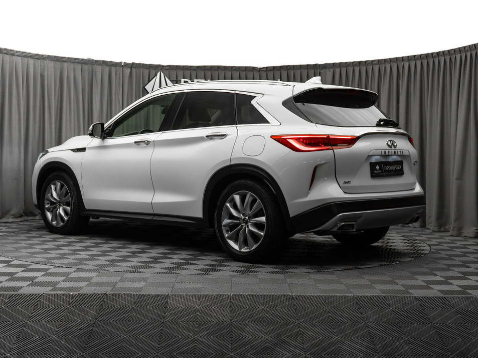 Автомобиль с пробегом Infiniti QX50 в городе Москва ДЦ - PANGO Центр PELETON