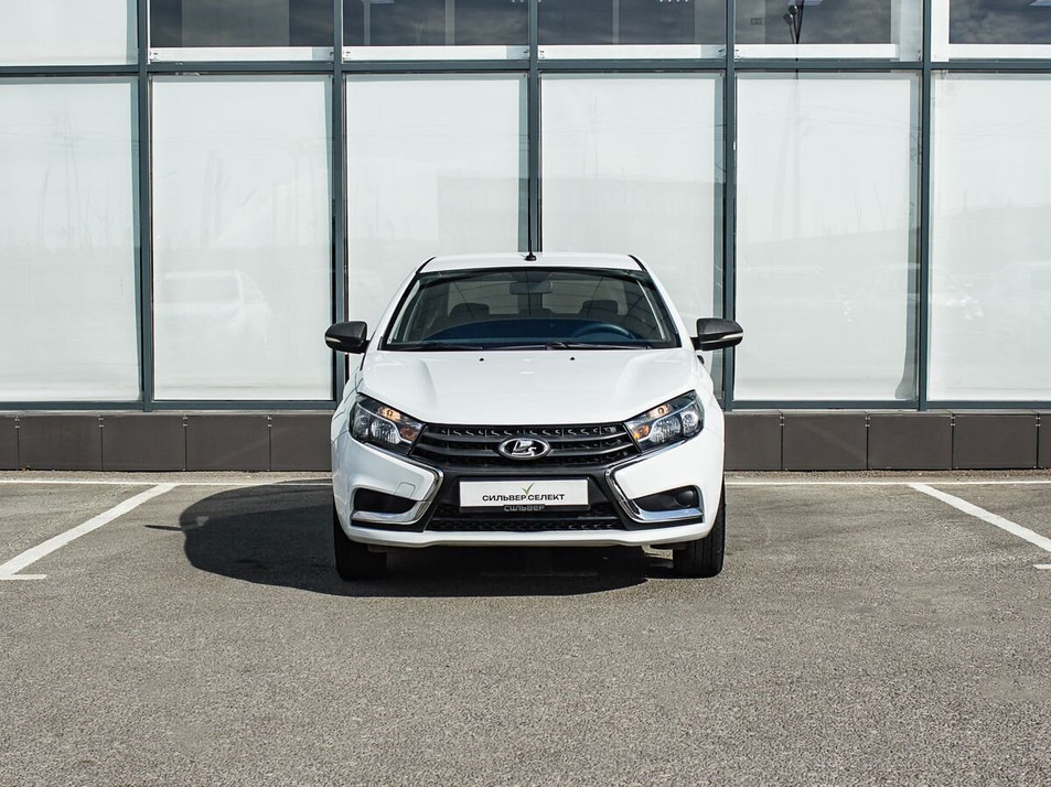 Автомобиль с пробегом LADA Vesta в городе Магнитогорск ДЦ - СИЛЬВЕР.SELECT 113