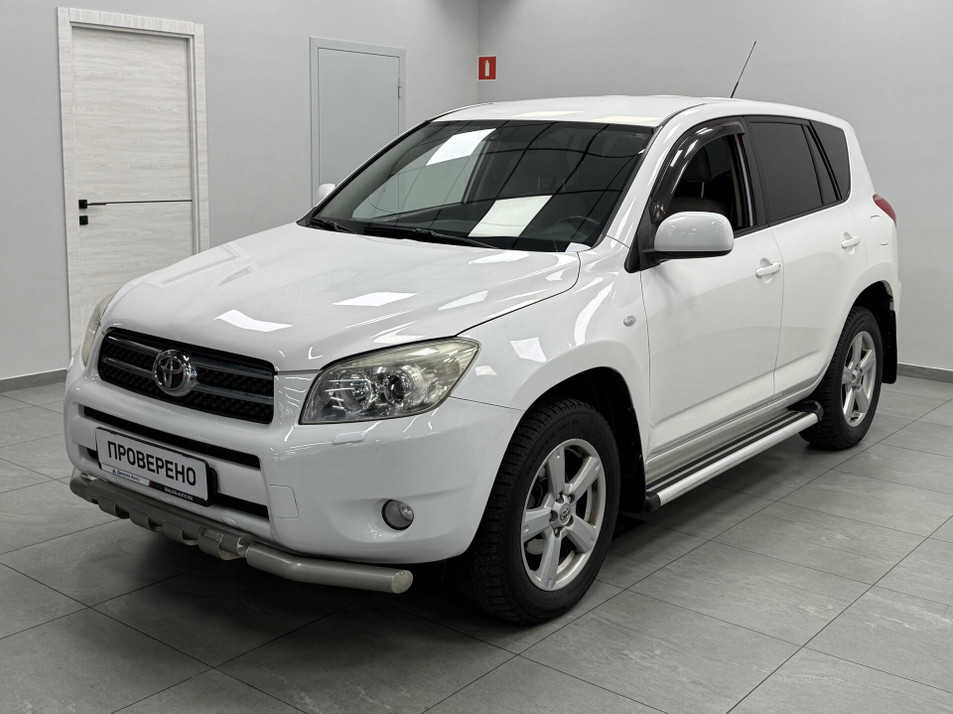 Автомобиль с пробегом Toyota RAV4 в городе Казань ДЦ - Диалог Авто Камалеева