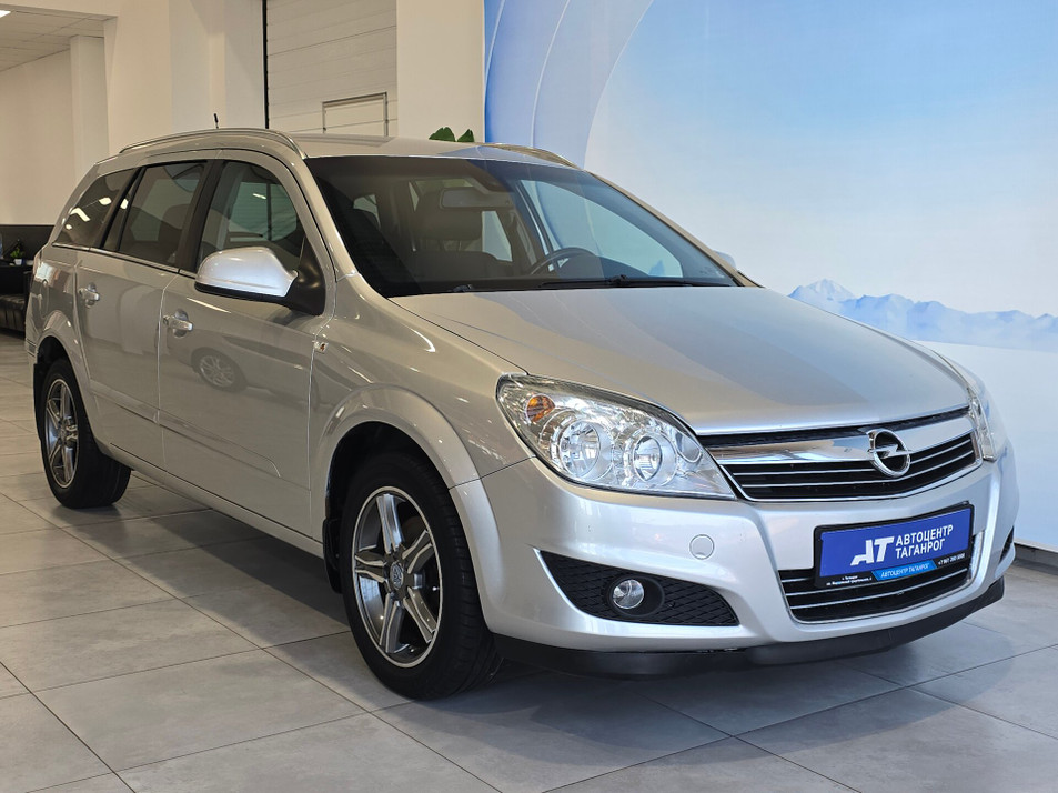 Автомобиль с пробегом Opel Astra в городе Шахты ДЦ - Френд Авто