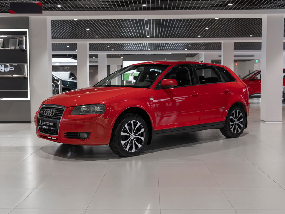 Автомобиль с пробегом Audi A3 в городе Москва ДЦ - PELETON Юг