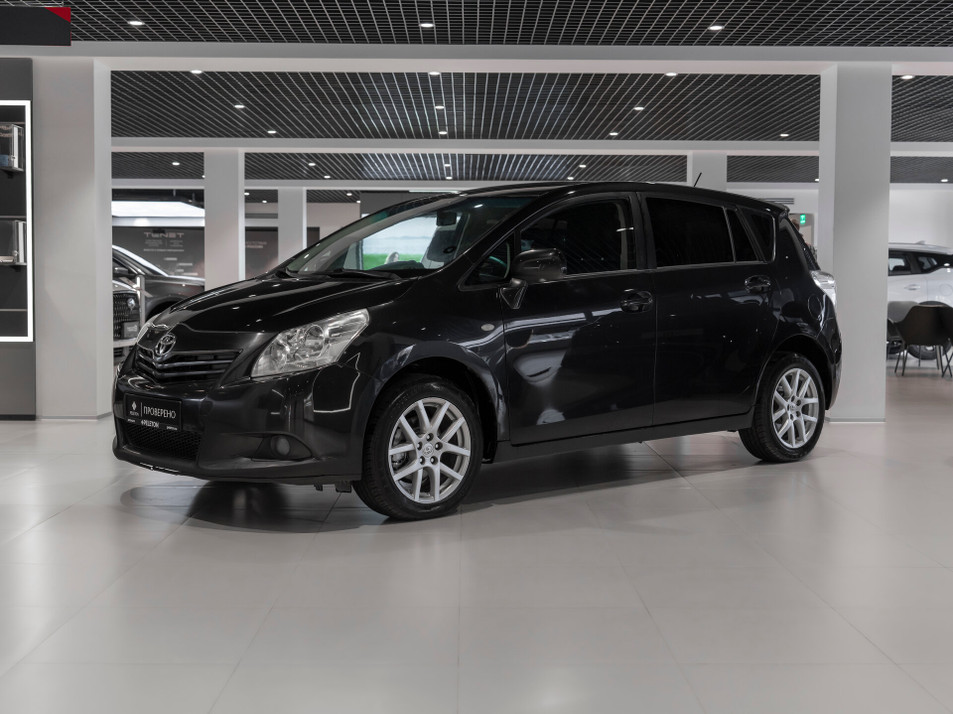 Автомобиль с пробегом Toyota Verso в городе Москва ДЦ - PANGO&nbsp;Центр PELETON