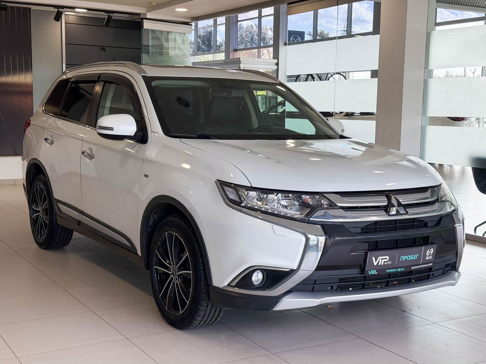Автомобиль с пробегом Mitsubishi Outlander в городе Тверь ДЦ - Важная Персона - Авто г. Тверь