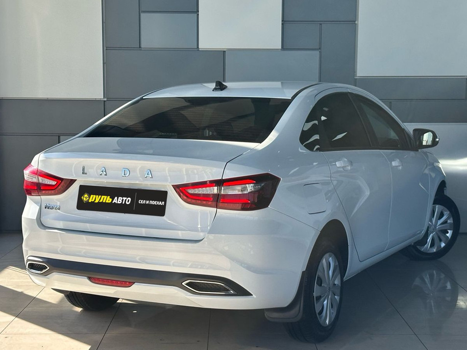 Автомобиль с пробегом LADA Vesta в городе Липецк ДЦ - PANGO Центр Руль Авто