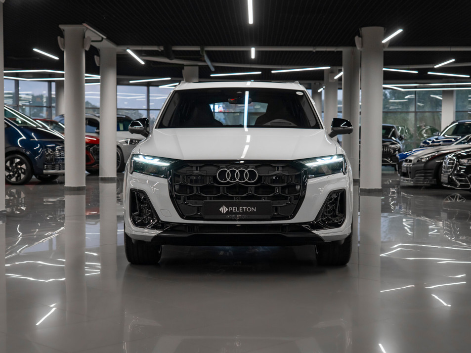 Автомобиль с пробегом Audi Q7 в городе Москва ДЦ - PELETON ELECTRO