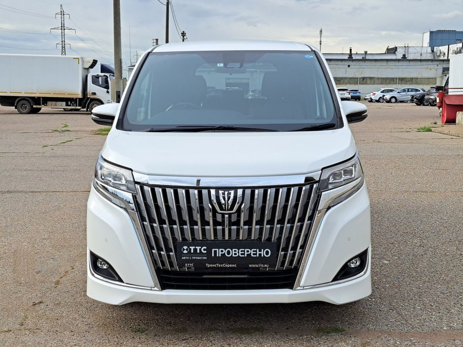 Автомобиль с пробегом Toyota Esquire в городе Набережные Челны ДЦ - ТТС | Набережные Челны Тозелеш