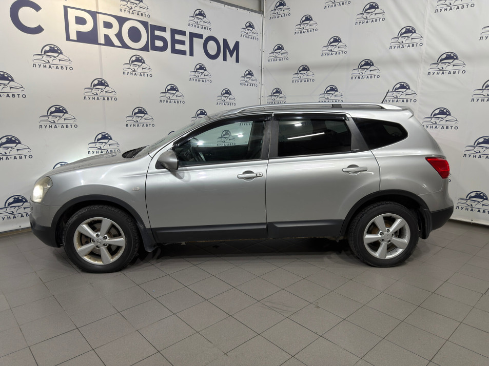 Автомобиль с пробегом Nissan Qashqai+2 в городе Новосибирск ДЦ - PANGO Центр Луна
