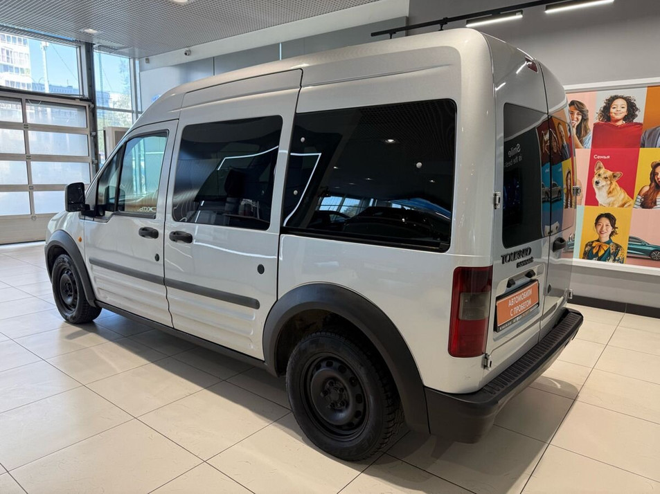 Автомобиль с пробегом FORD Tourneo Connect в городе Екатеринбург ДЦ - Автобан на Щербакова 144