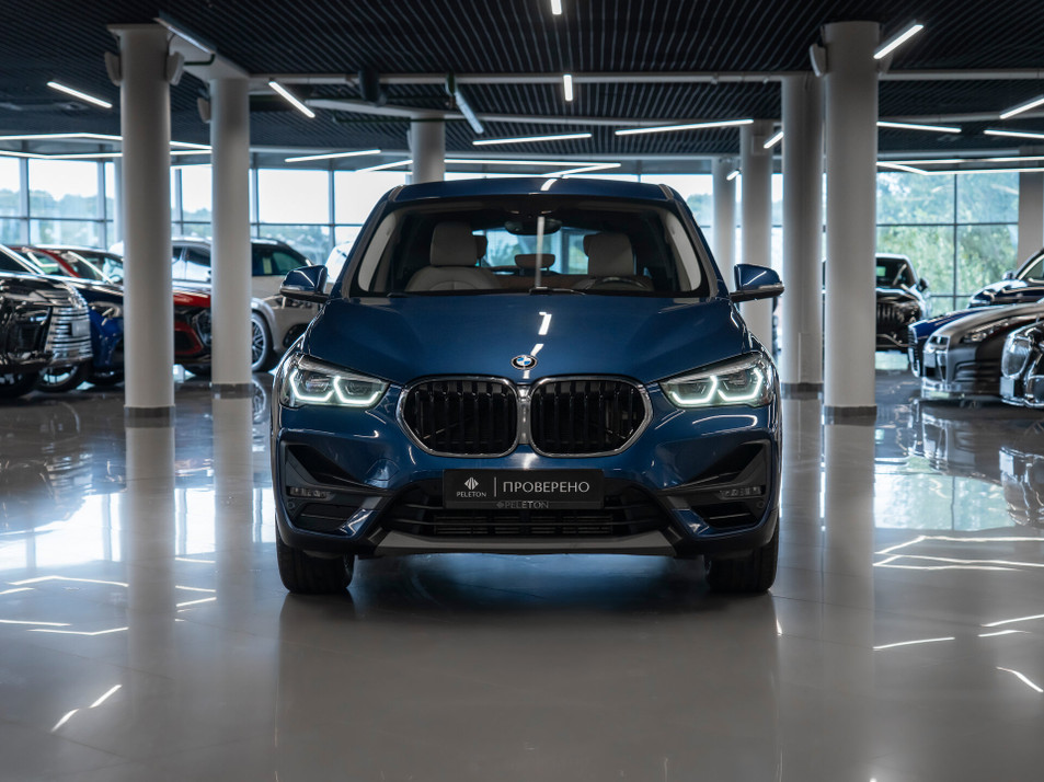 Автомобиль с пробегом BMW X1 в городе Москва ДЦ - PANGO Центр PELETON