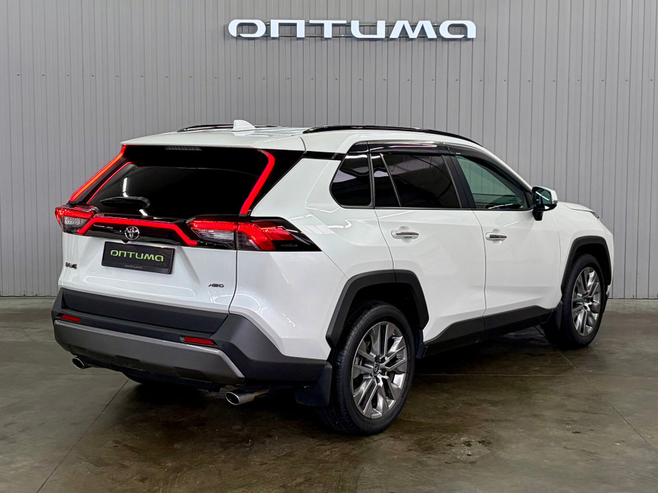 Автомобиль с пробегом Toyota RAV4 в городе Краснодар ДЦ - PANGO Центр Оптима Кубань