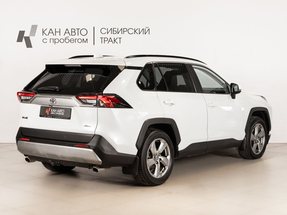 Автомобиль с пробегом Toyota RAV4 в городе Казань ДЦ - КАЭ Сибирский тракт