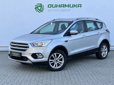 Автомобиль с пробегом FORD KUGA 2017 в Смоленск