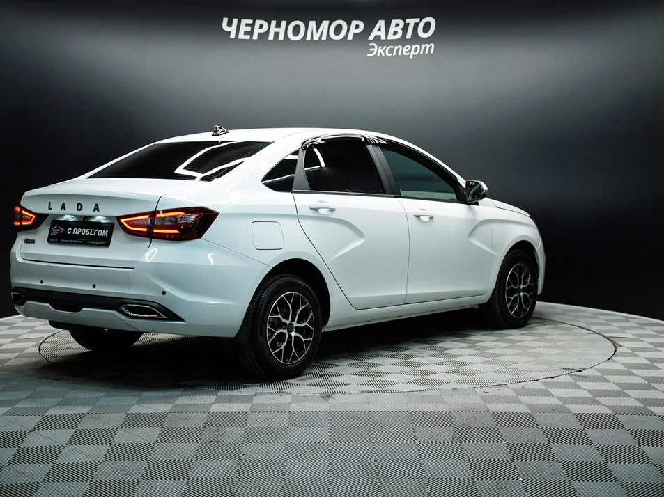 Автомобиль с пробегом LADA Vesta в городе Симферополь ДЦ - Черномор