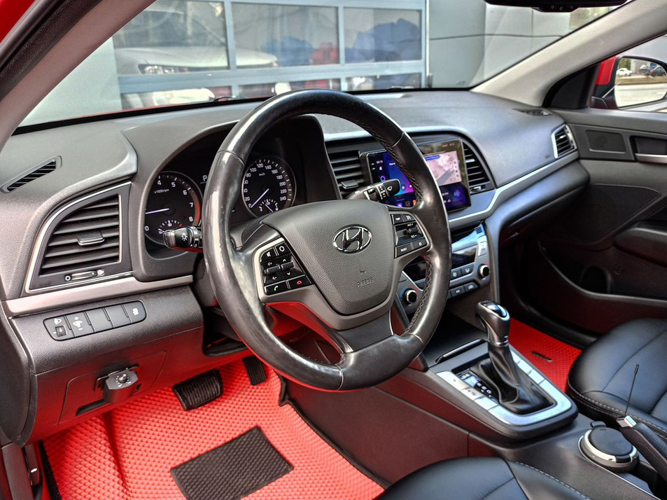 Автомобиль с пробегом Hyundai Elantra в городе Казань ДЦ - КАН АВТО Казань