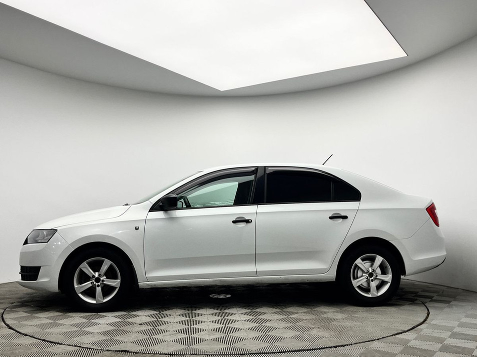 Автомобиль с пробегом SKODA Rapid в городе Мурманск ДЦ - Аксель-Норман