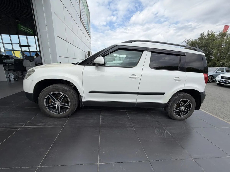 Автомобиль с пробегом SKODA Yeti в городе Оренбург ДЦ - PANGO Центр Оренбург