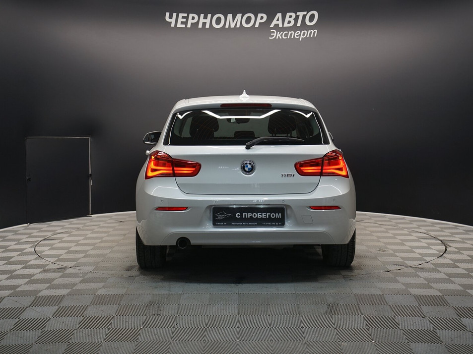 Автомобиль с пробегом BMW 1 серии в городе Симферополь ДЦ - Черномор