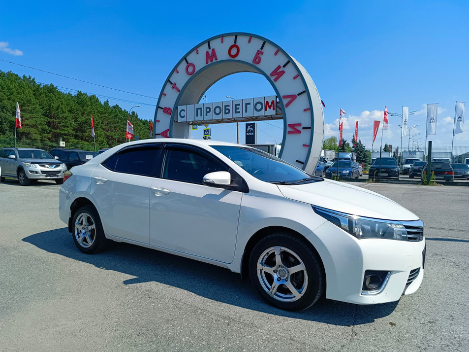 Автомобиль с пробегом Toyota Corolla в городе Тюмень ДЦ - PANGO Центр Автоград