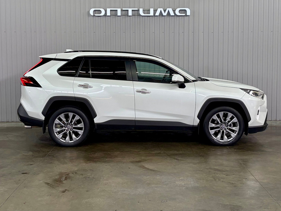 Автомобиль с пробегом Toyota RAV4 в городе Краснодар ДЦ - PANGO Центр Оптима Кубань