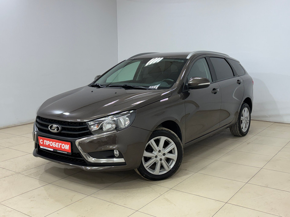Автомобиль с пробегом LADA Vesta в городе Альметьевск ДЦ - Тюленина