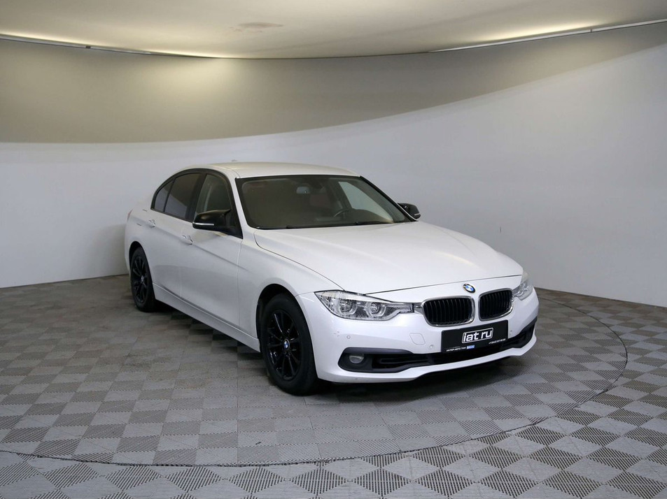 Автомобиль с пробегом BMW 3 серии в городе Санкт-Петербург ДЦ - Тойота Центр Парнас