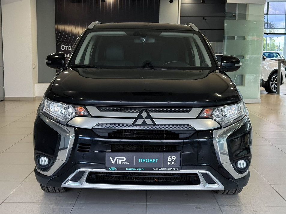 Автомобиль с пробегом Mitsubishi Outlander в городе Тверь ДЦ - Важная Персона - Авто г. Тверь