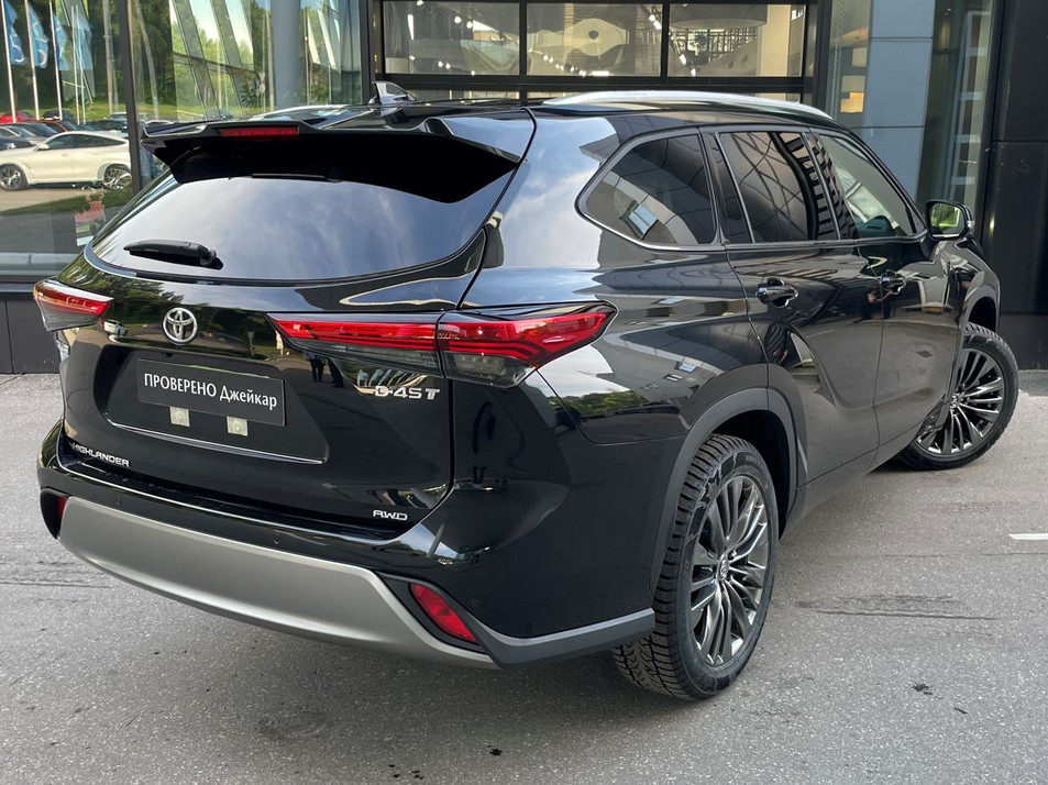 Автомобиль с пробегом Toyota Highlander в городе Нижний Новгород ДЦ - PANGO Центр Джейкар на Бринского