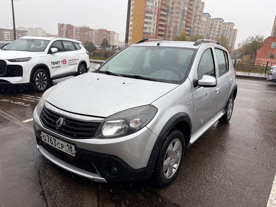 Автомобиль с пробегом Renault Sandero в городе Сыктывкар ДЦ - CHERY Центр Интерпартнер Промышленная ПАНГО