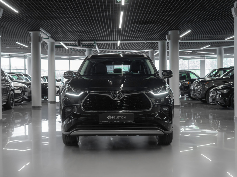 Автомобиль с пробегом Toyota Highlander в городе Москва ДЦ - PANGO&nbsp;Центр PELETON