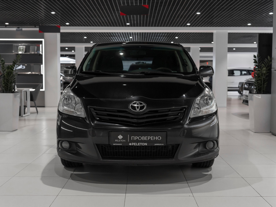 Автомобиль с пробегом Toyota Verso в городе Москва ДЦ - PANGO&nbsp;Центр PELETON