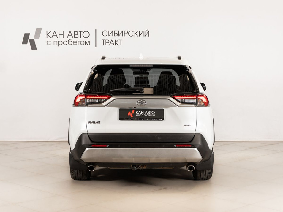 Автомобиль с пробегом Toyota RAV4 в городе Казань ДЦ - КАЭ Сибирский тракт