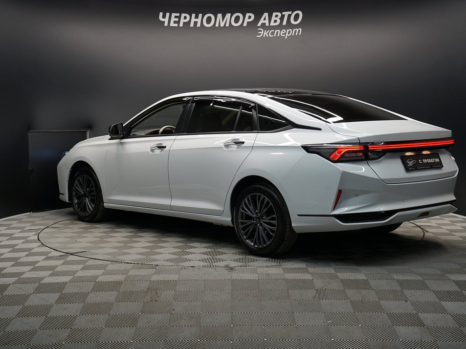Автомобиль с пробегом Dongfeng Shine Max в городе Симферополь ДЦ - Черномор
