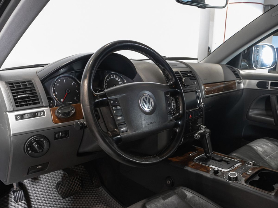 Автомобиль с пробегом Volkswagen Touareg в городе Казань ДЦ - КАЭ Сибирский тракт