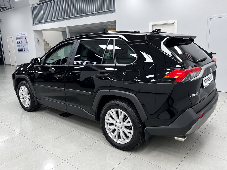 Автомобиль с пробегом Toyota RAV4 в городе Казань ДЦ - Диалог Авто Камалеева