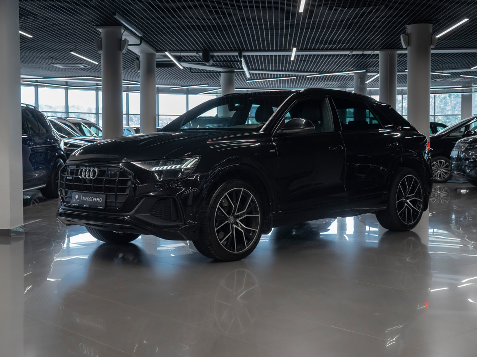 Автомобиль с пробегом Audi Q8 в городе Москва ДЦ - PANGO Центр PELETON