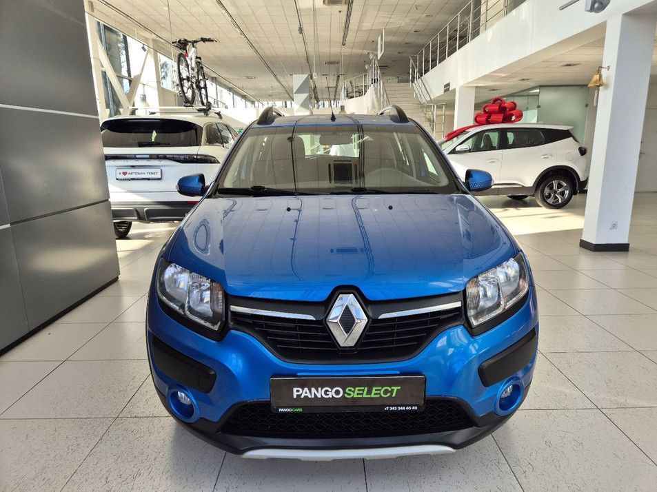 Автомобиль с пробегом Renault Sandero в городе Екатеринбург ДЦ - PANGO Центр Автобан