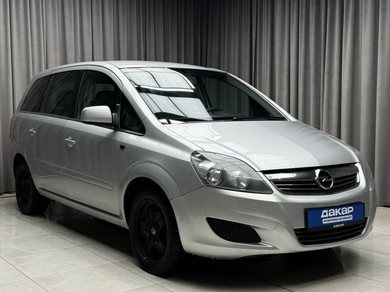 Автомобиль с пробегом Opel Zafira в городе Ижевск ДЦ - Дакар