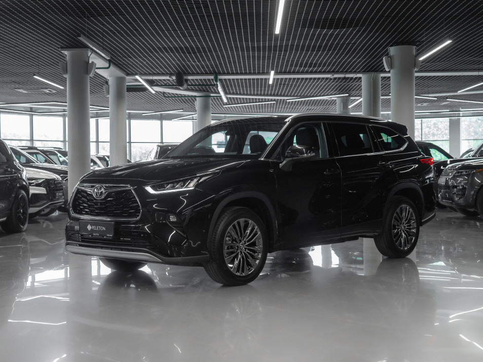 Автомобиль с пробегом Toyota Highlander в городе Москва ДЦ - PANGO&nbsp;Центр PELETON