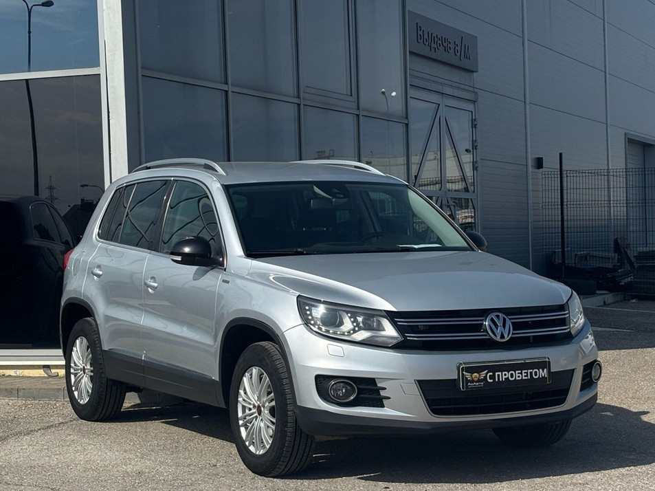Автомобиль с пробегом Volkswagen Tiguan в городе Самара ДЦ - PANGO Центр АсАвто Самара