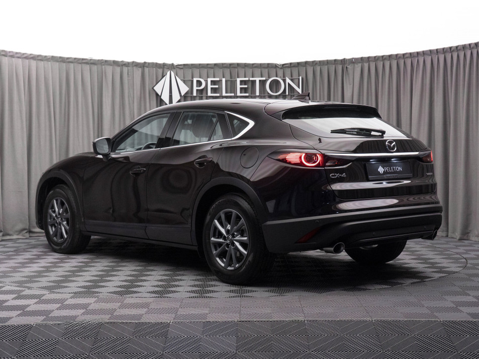 Автомобиль с пробегом Mazda CX-4 в городе Москва ДЦ - PANGO&nbsp;Центр PELETON