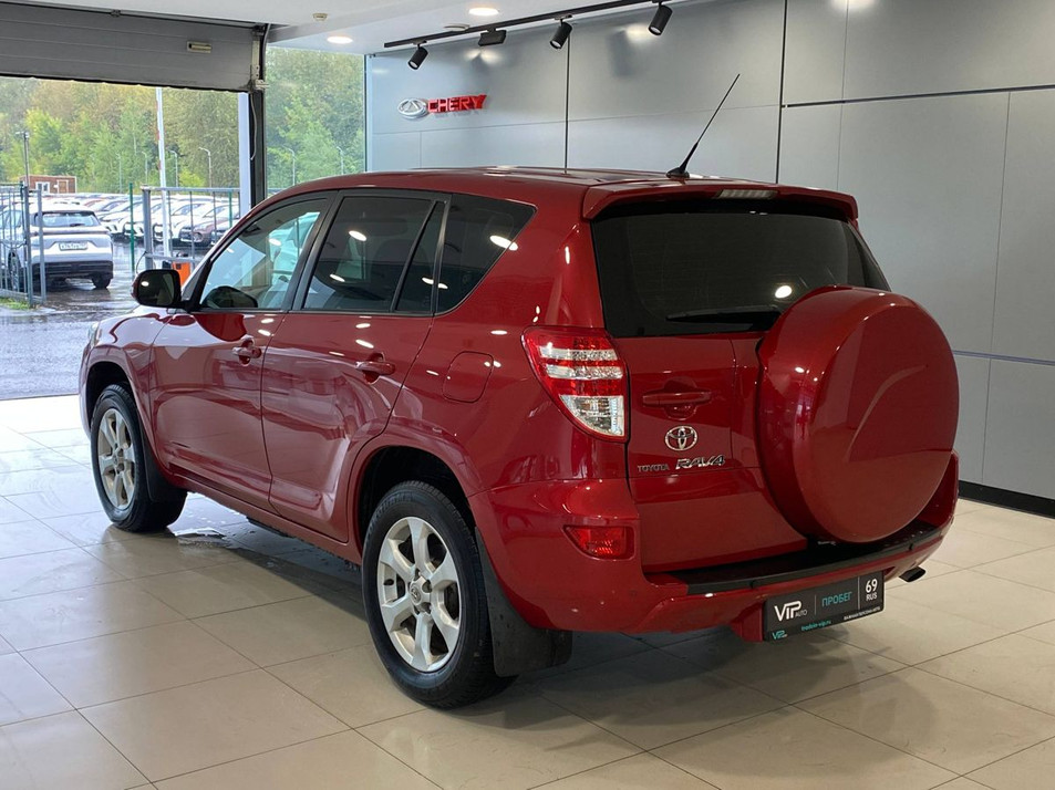 Автомобиль с пробегом Toyota RAV4 в городе Тверь ДЦ - Важная Персона - Авто г. Тверь