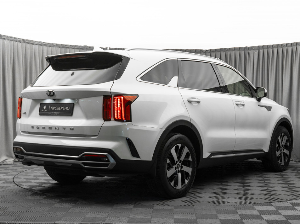 Автомобиль с пробегом Kia Sorento в городе Москва ДЦ - PELETON Юг
